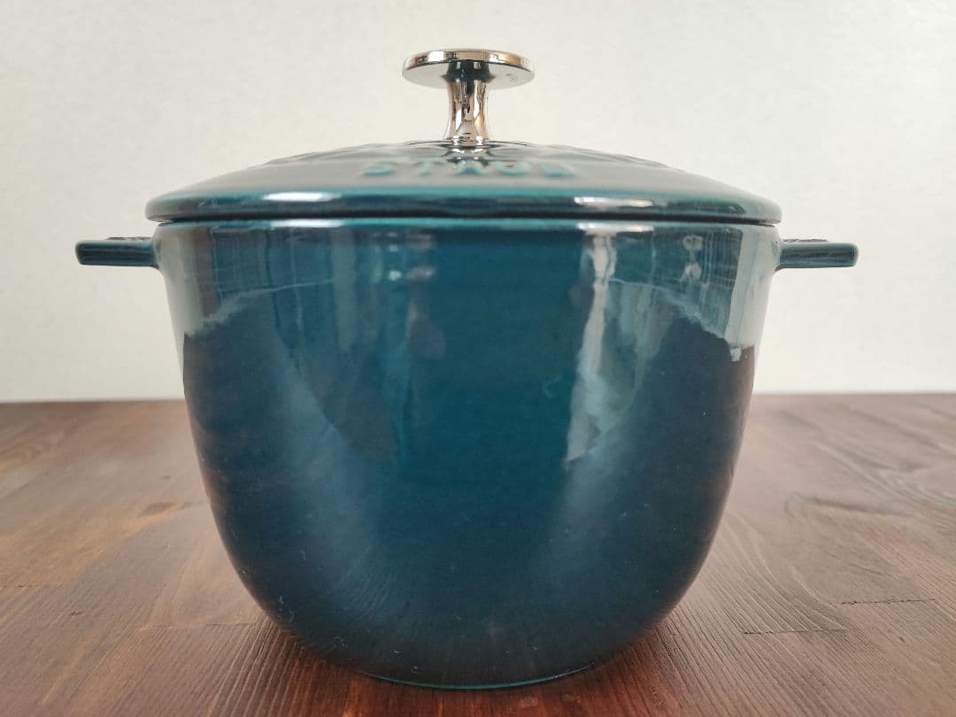 staub ラココットde gohan M lily ラメール