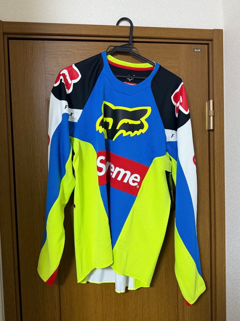 Supreme × Fox Racing モトジャージ
