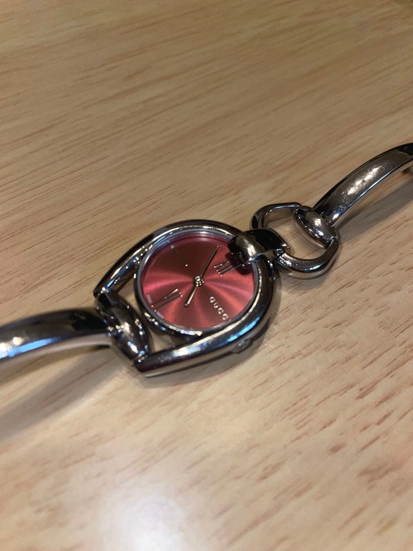 GUCCI グッチ 139.5 レディース腕時計 バングルウォッチ　スイス製