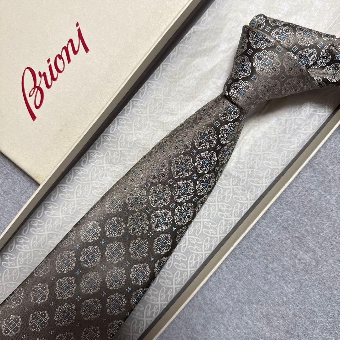 美品　ブリオーニ　ネクタイ　茶ベージュ　ドット　シルクジャガード　重厚感