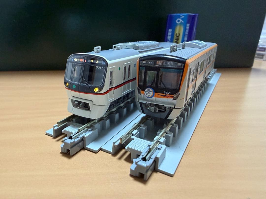 都営5300形　5317編成8両と京成3100形 8両 2編成セット