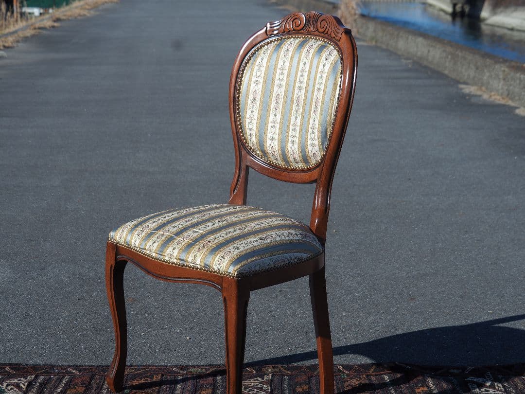 クラシカルストライプチェア