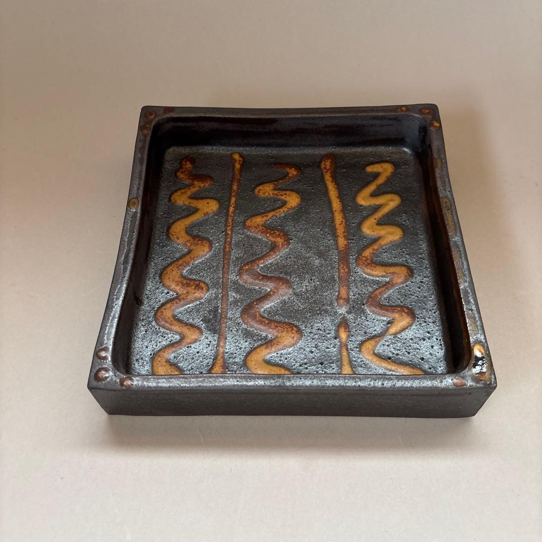 岩井窯　山本教行　角皿　角鉢　民藝　スリップウェア