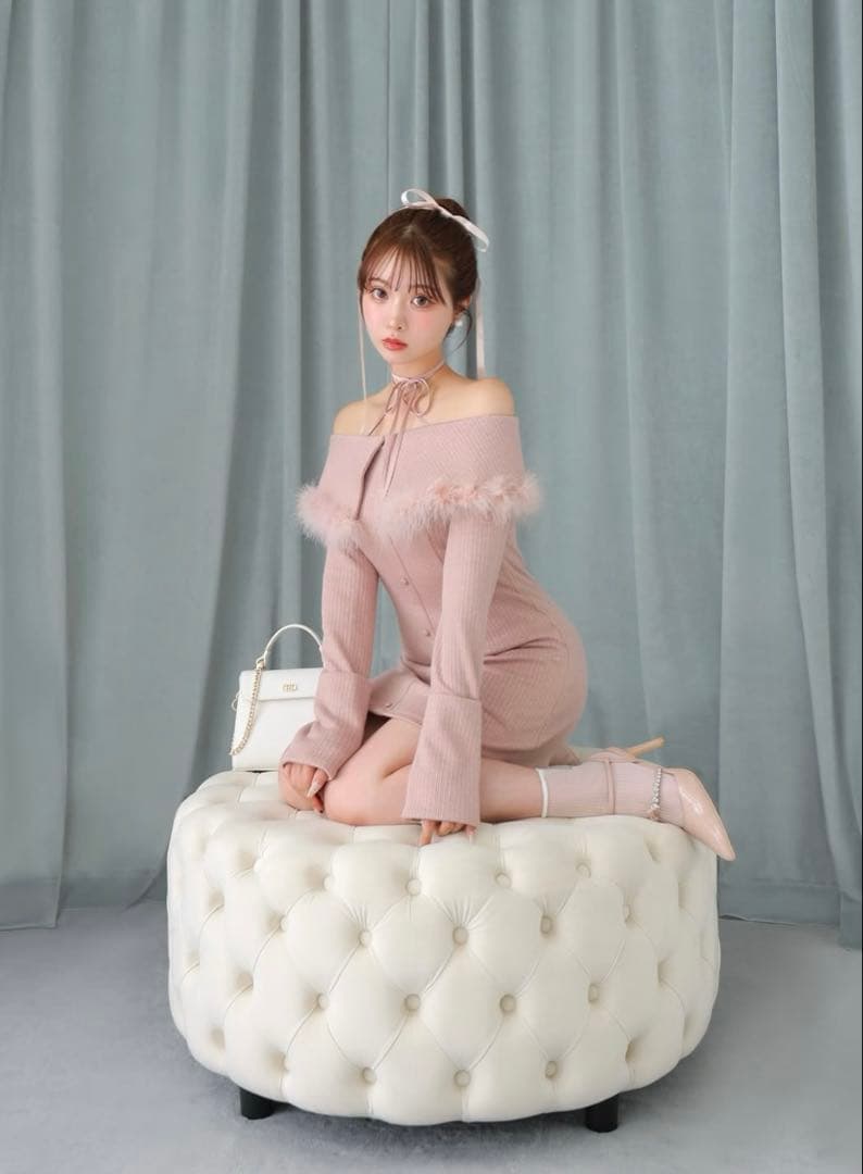 ワンピース mmeeme 2way feather collar mini onepiece