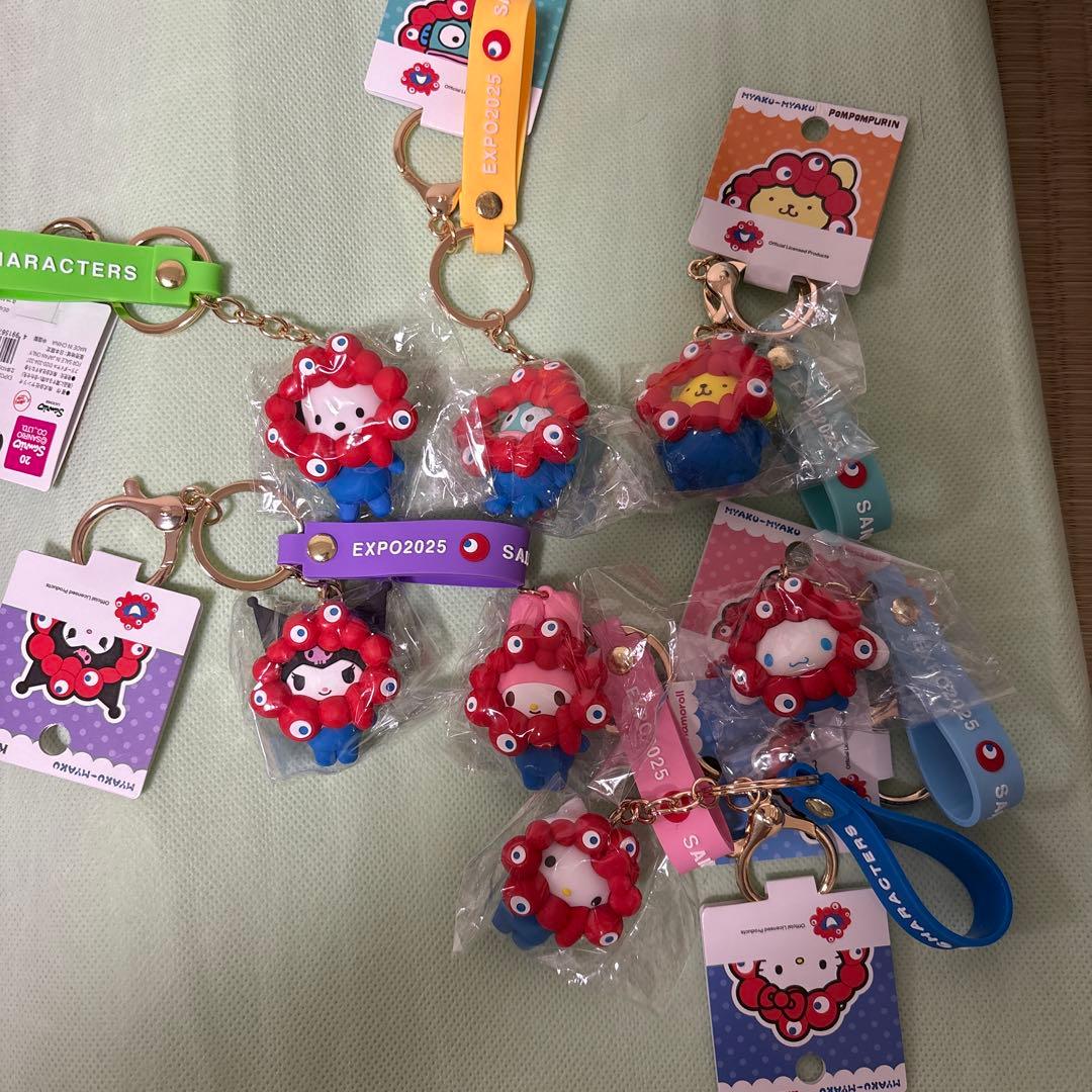 大阪万博　ミャクミャク　サンリオ　立体なりきり コンプリート