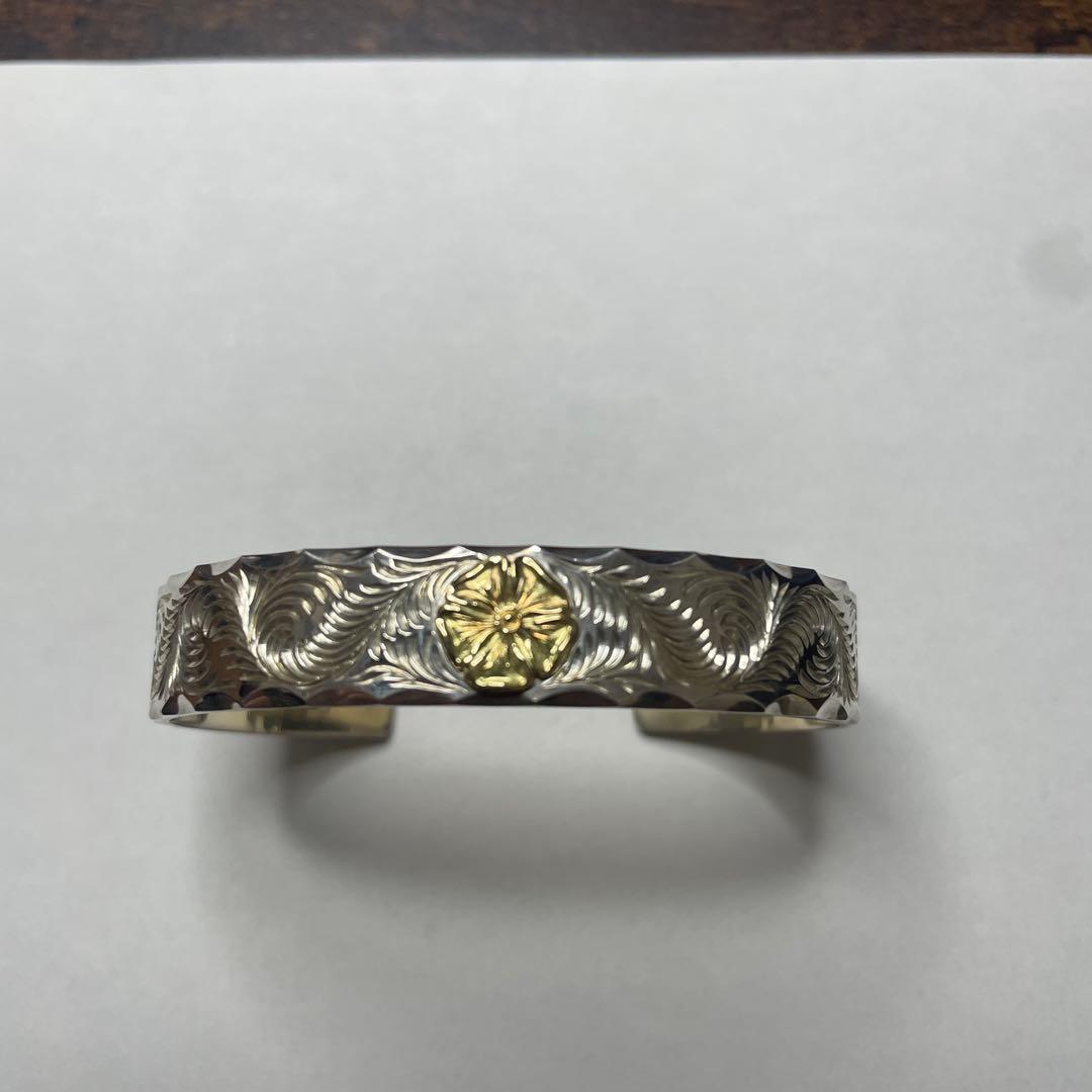 スタジオ　マチルダ　K18ローズ&唐草彫りバングル　１２幅