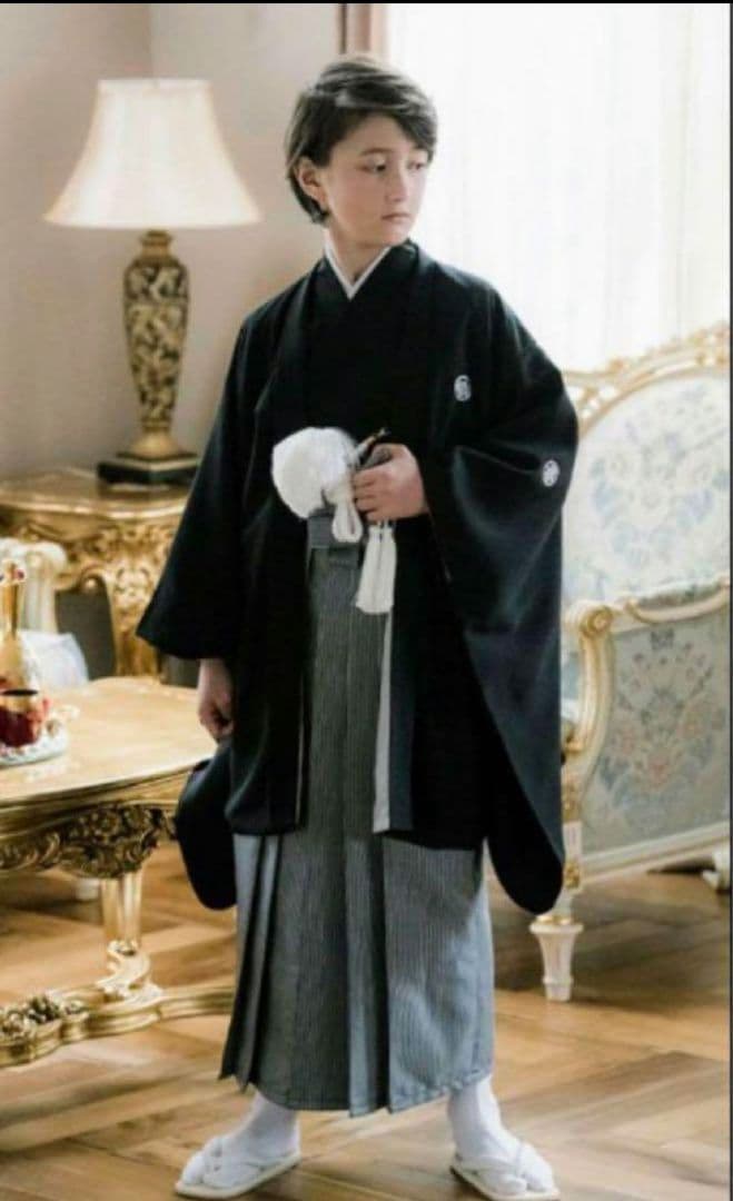 Catherine Cottage 黒 着物 袴　子供用140-155㎝