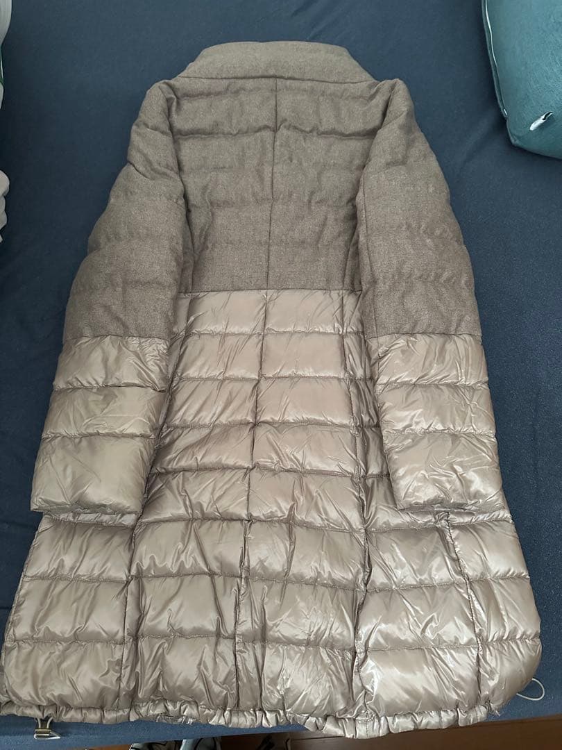 【美品】HERNO ヘルノ ダウンコート レディース ベージュ カシミヤ　46