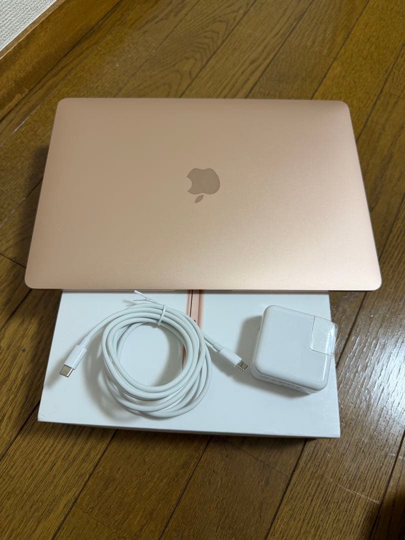 く*ま様 MacBook Air 13インチ（2018年モデル）