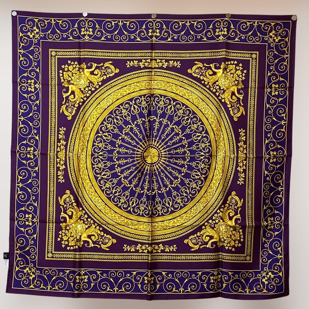 ATELIER VERSACE 大判シルクスカーフ メデューサ バロック柄 紫