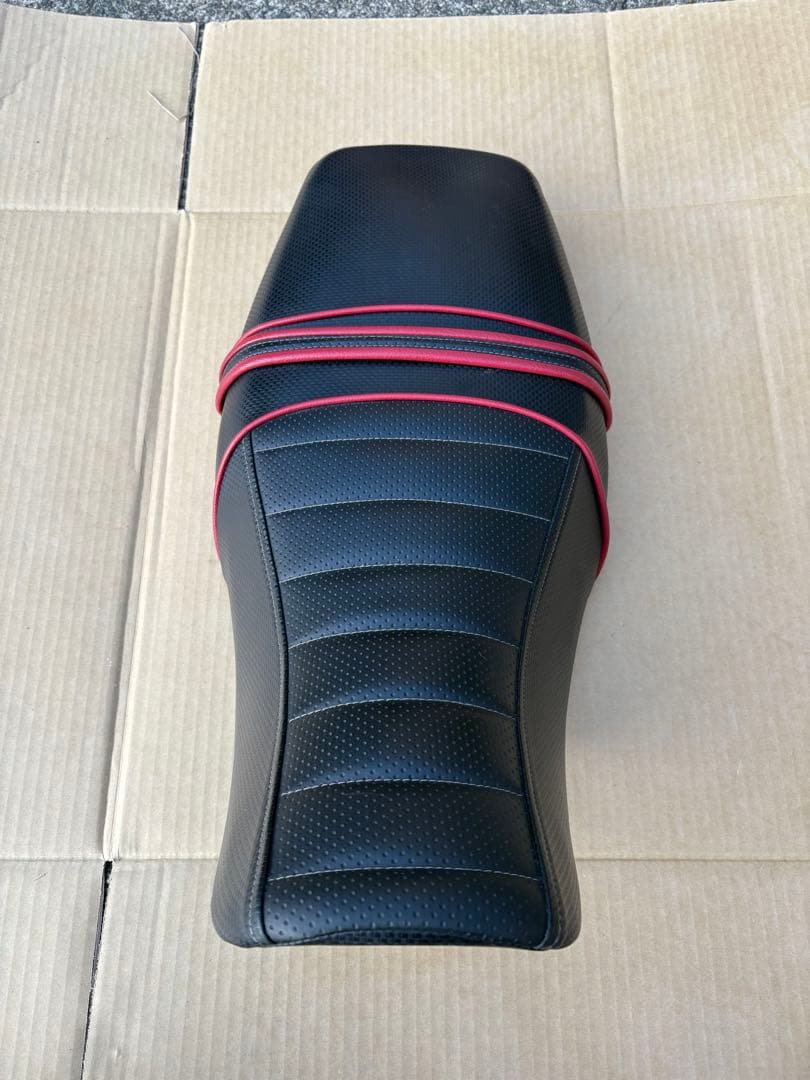 グロム JC61 前期用 純正シート 張り替え カスタムシート ブラック レッド