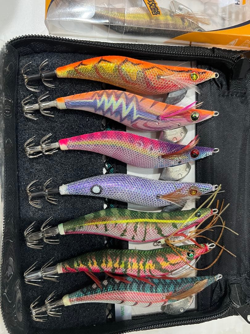 値下げ中！エギ 15個セット ケース付き