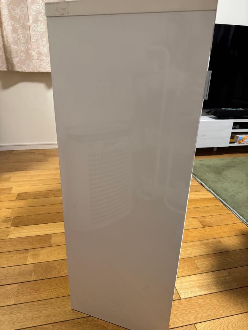 【送料込】ホワイトキャビネット 収納付き　ニトリ　キッチンボード　カップボード