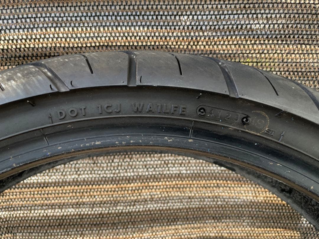 年末年始価格☆IRC RX-02 110/70-17 140/70-17☆