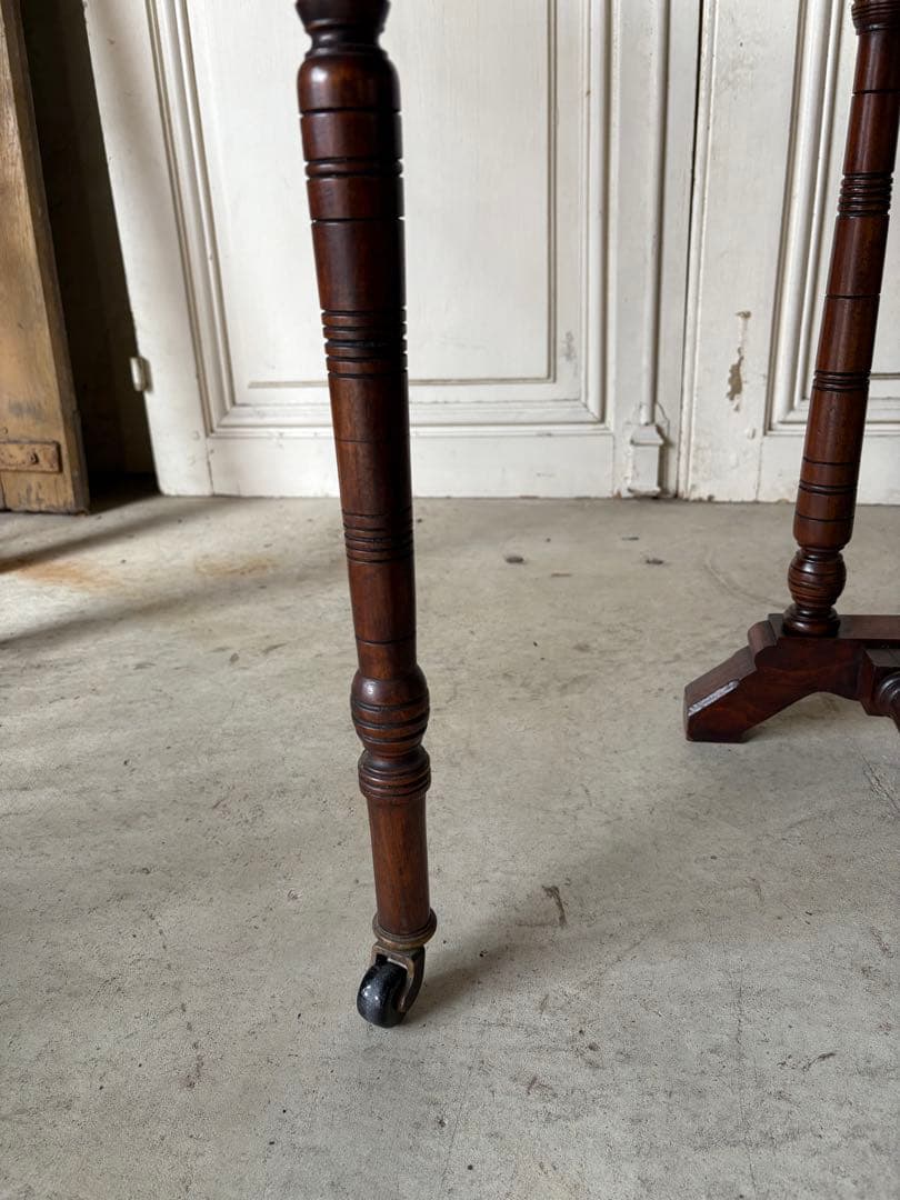 バタフライテーブル/ゲートレッグテーブル