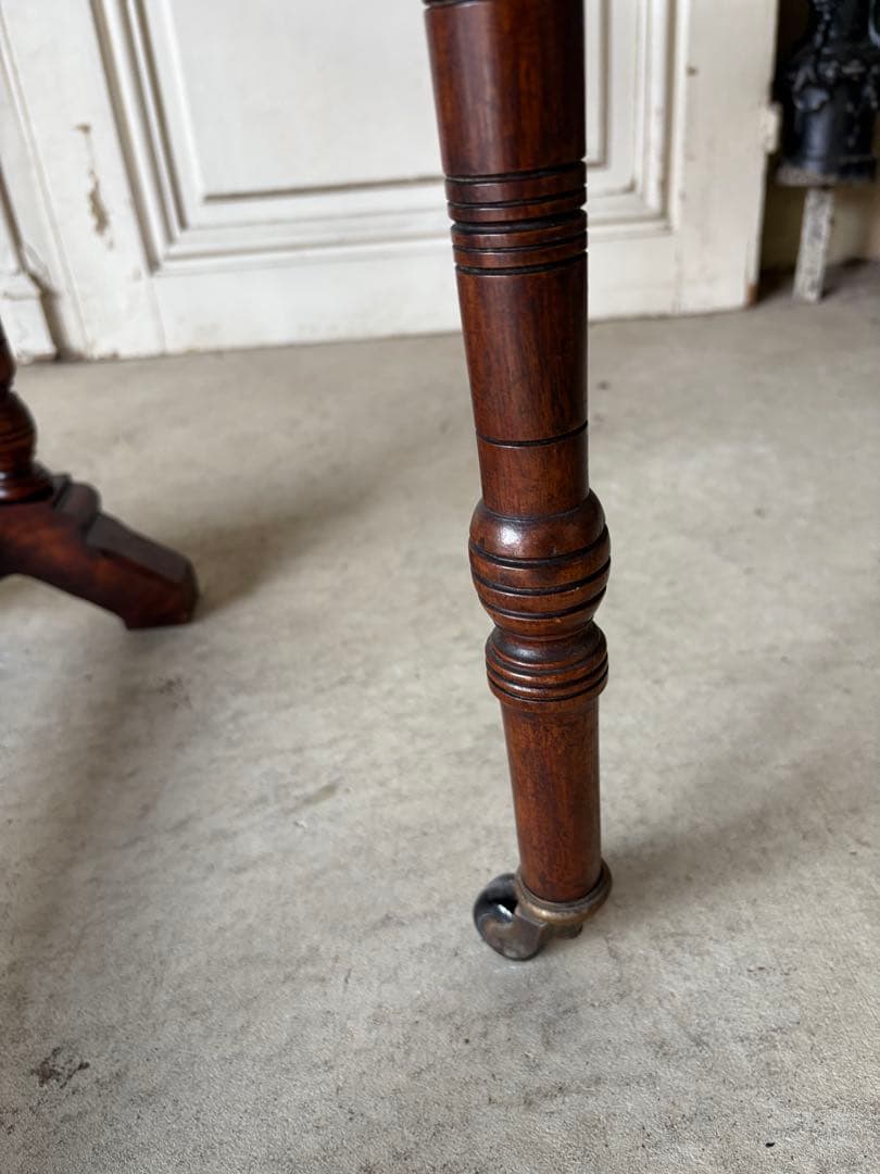 バタフライテーブル/ゲートレッグテーブル