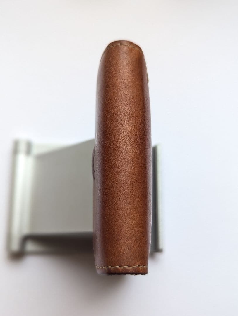 イルビゾンテ フラップウォレット コンパクト ヌメ革 希少 男女兼用