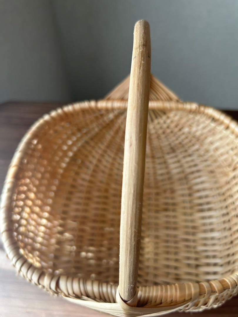 【11/16削除】最終価格【新品】かご　バスケットＳ　ラトビア　ナチュラル　北欧