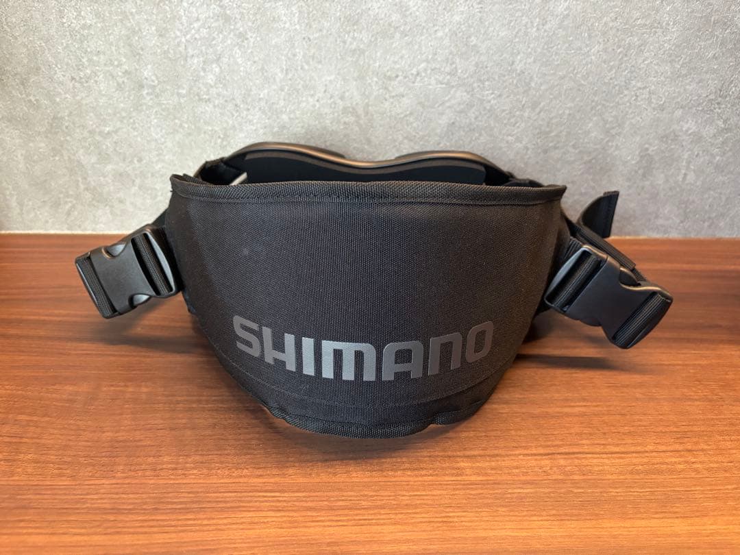 シマノ　ギンバル　BE-200V ブラック