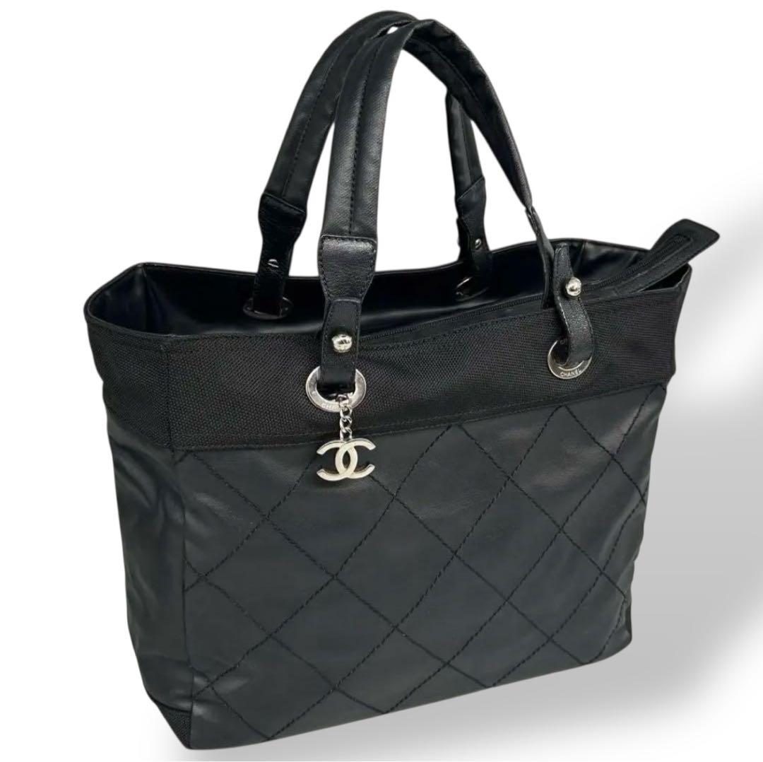 【未使用に少し近い】　シャネル パリビアリッツMM マザー A4 肩掛け　黒