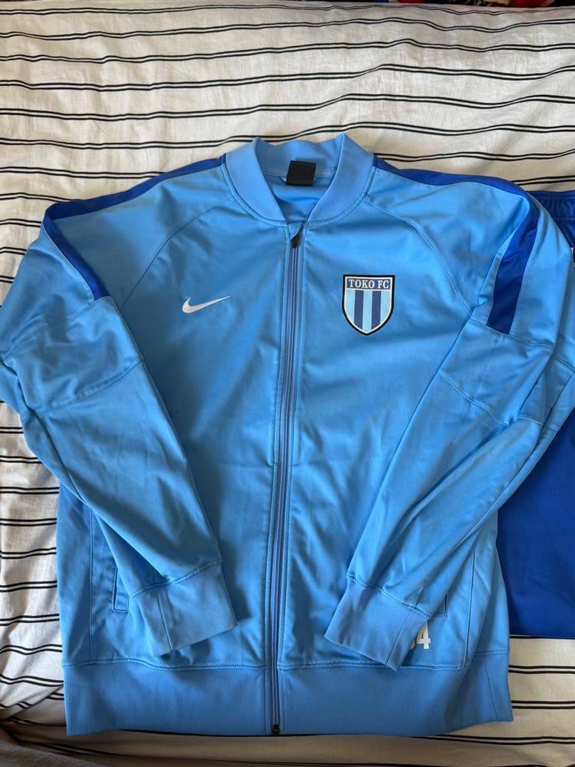 桐光学園サッカー部　移動着　ジャージ