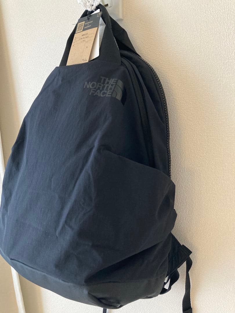 使用僅か超美品☆THE NORTH FACE ネバーストップデイパック18L