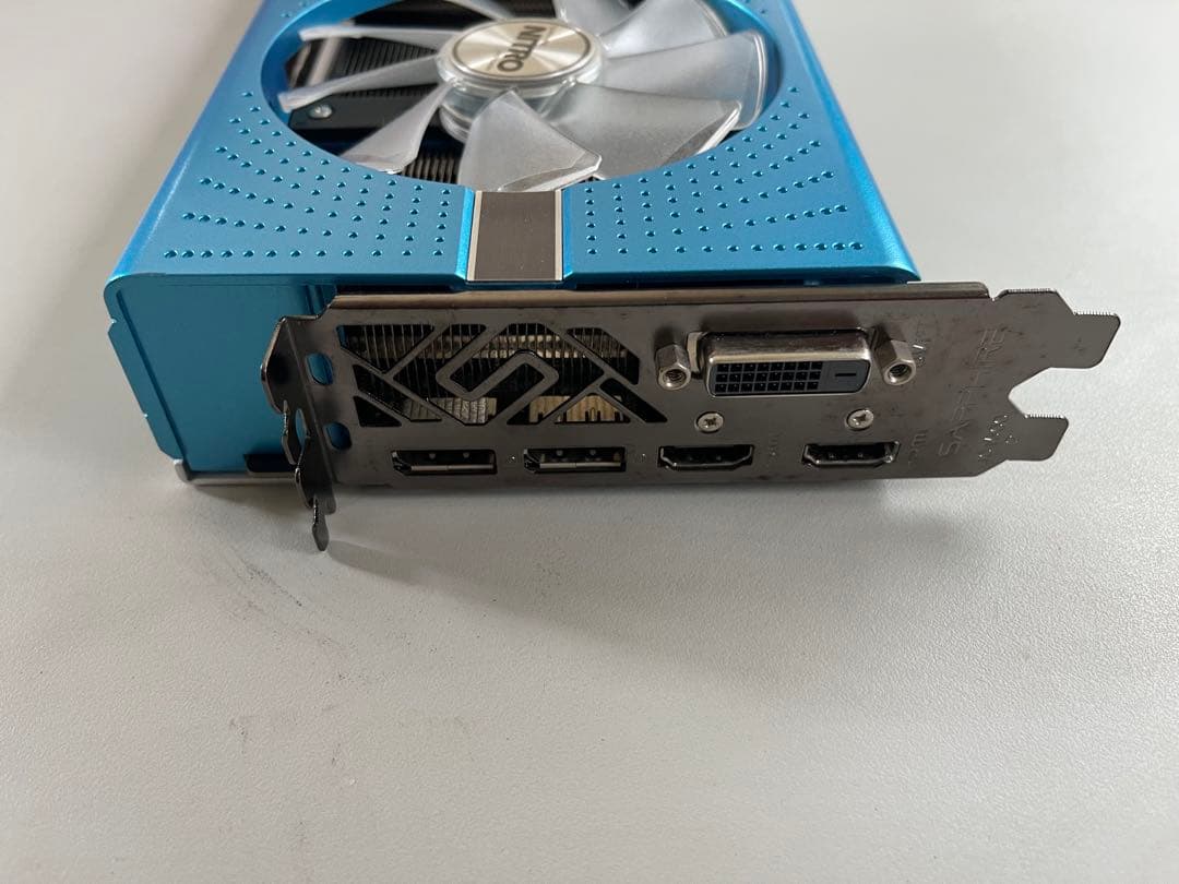 グラフィックボード・グラボ・ビデオカード Sapphire Nitro+ RX590 8G Special Edition
