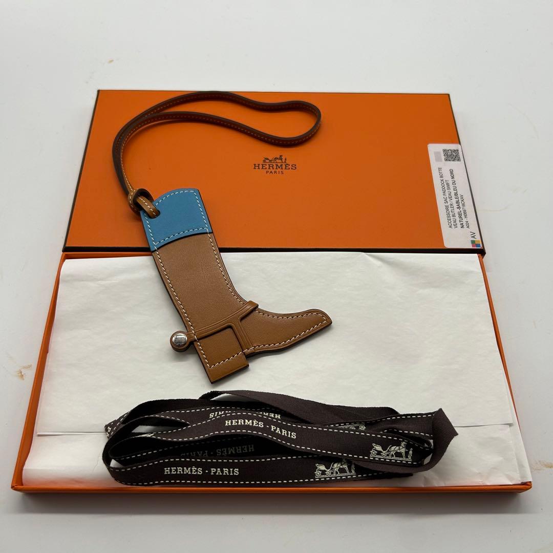 新品同様　HERMES エルメス パドックチャーム