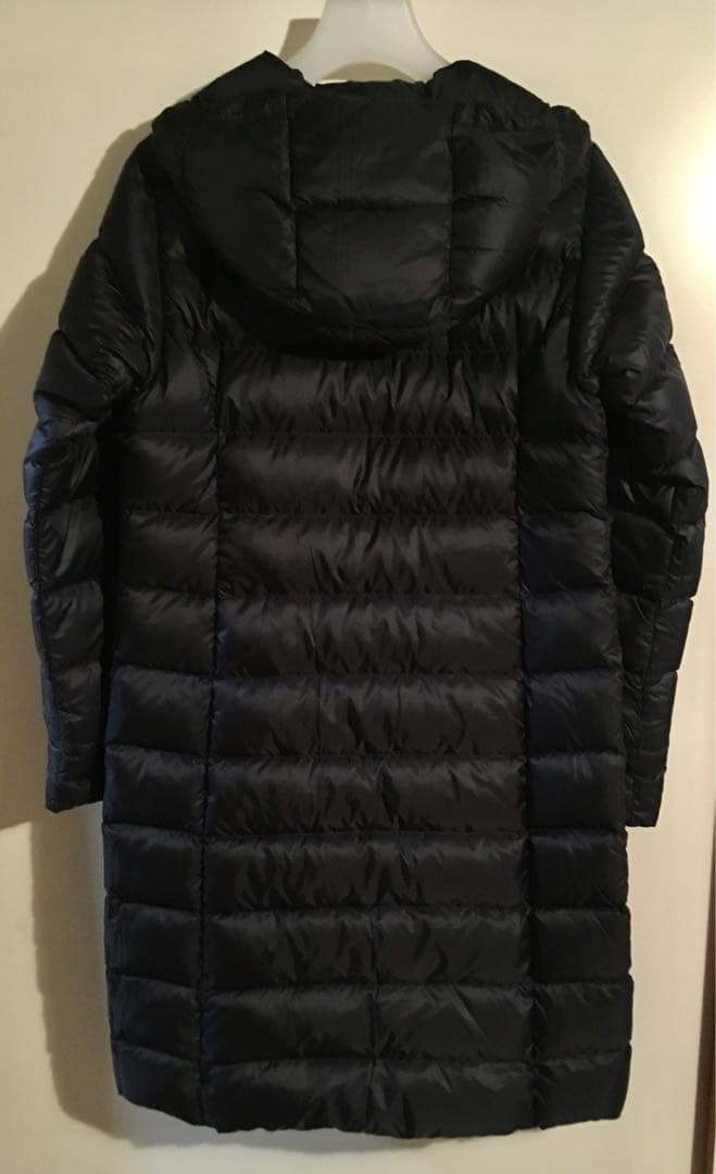 モンベル　ダウンコート　Mサイズ　ブラック