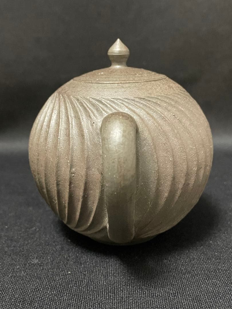 加藤財　彫　黒丸　急須