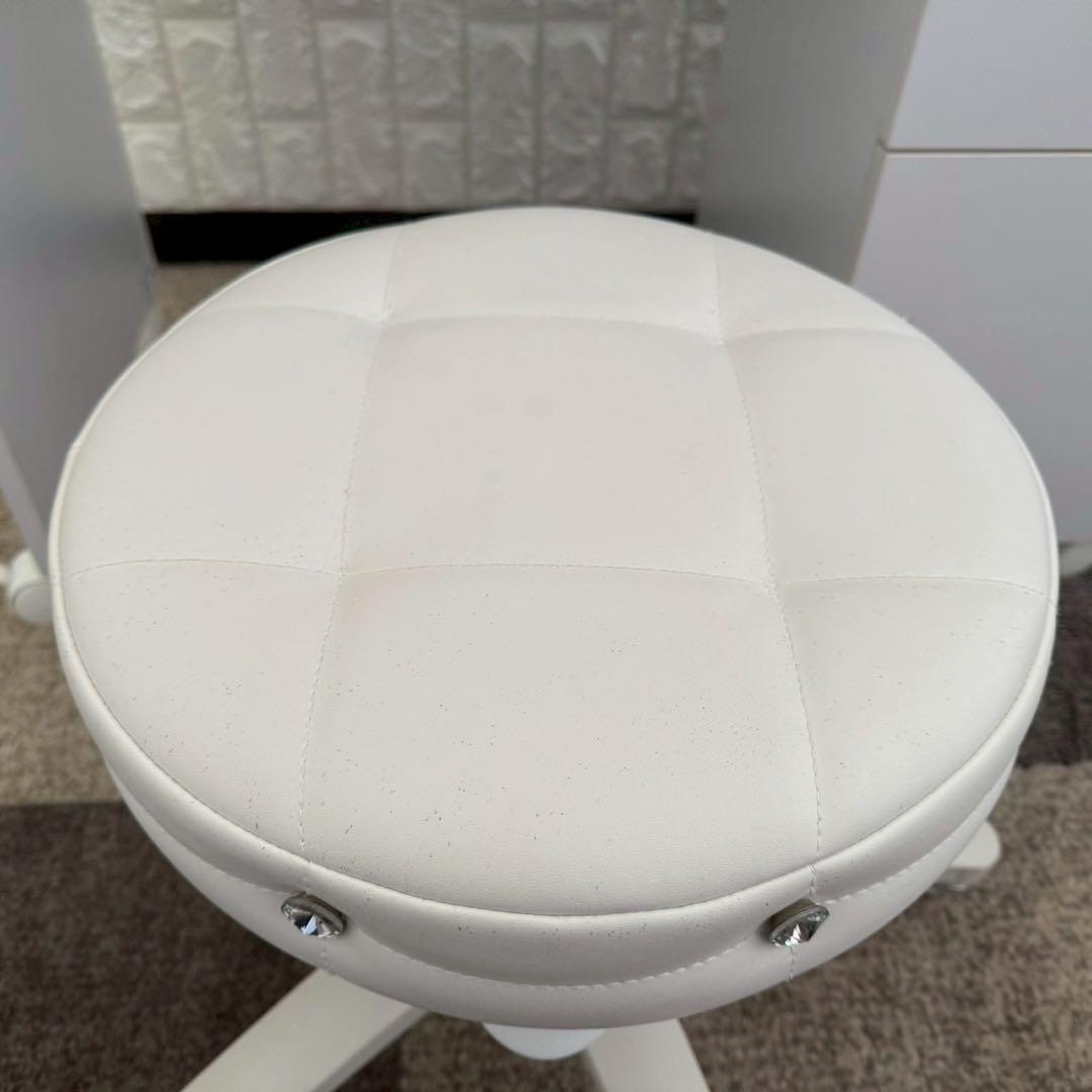 東京23区配送無料✨設置まで！集塵機付きネイルテーブル&チェア　美品