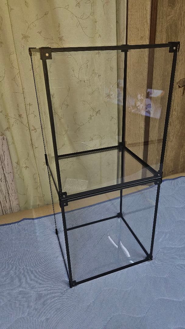 大型フィギアケース