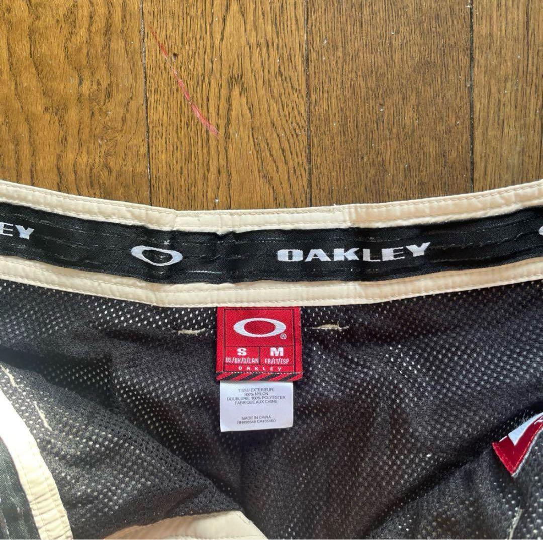 超希少　「早い者勝ち」オークリー　ダウン　スノボーウェア　上下セットOA