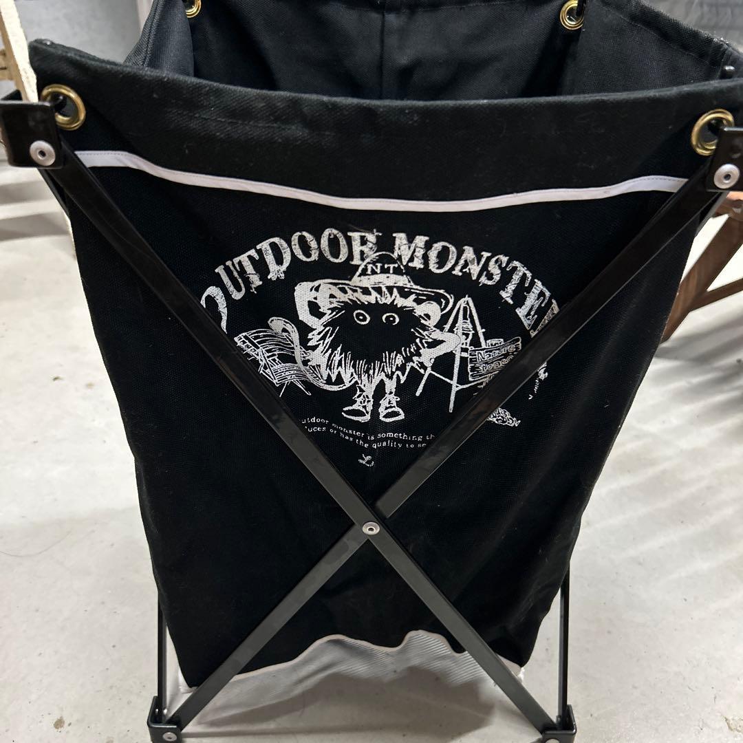 アウトドアモンスター　ゴミ箱