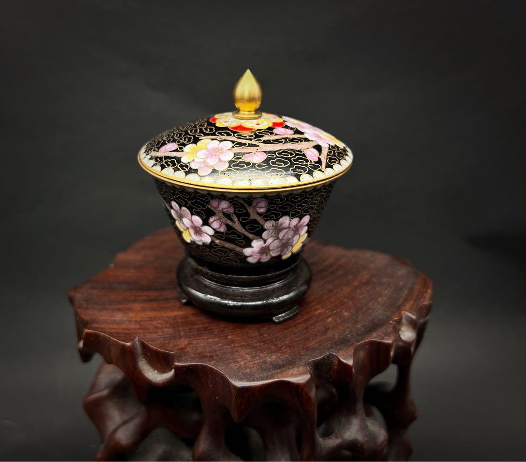 希少品 中國美術 古玩 景泰藍 京法 七宝焼梅紋樣茶碗 台座付き 茶道具