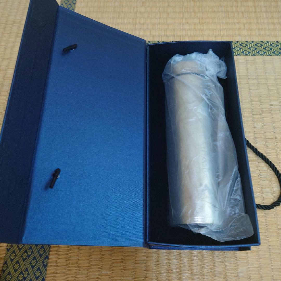 純チタン製真空ボトル「TITANBLUE」