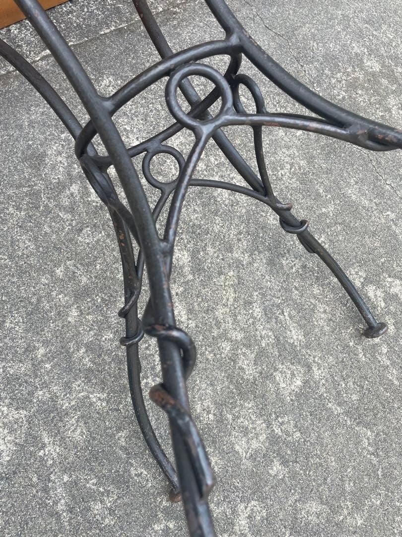 ビンテージ/インダストリアル/カフェテーブル/コーヒーテーブル/鉄脚/店舗什器③