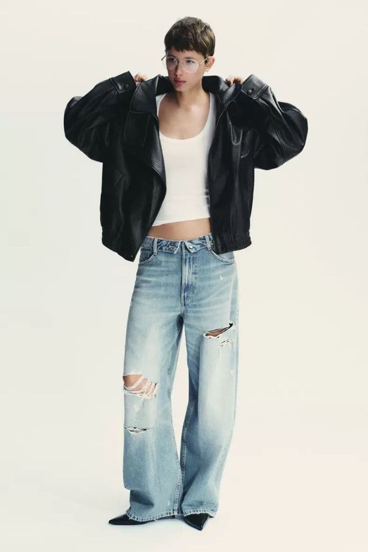 ZARA　フェイクレザージャケット ハイネック 　XSサイズ　　黒