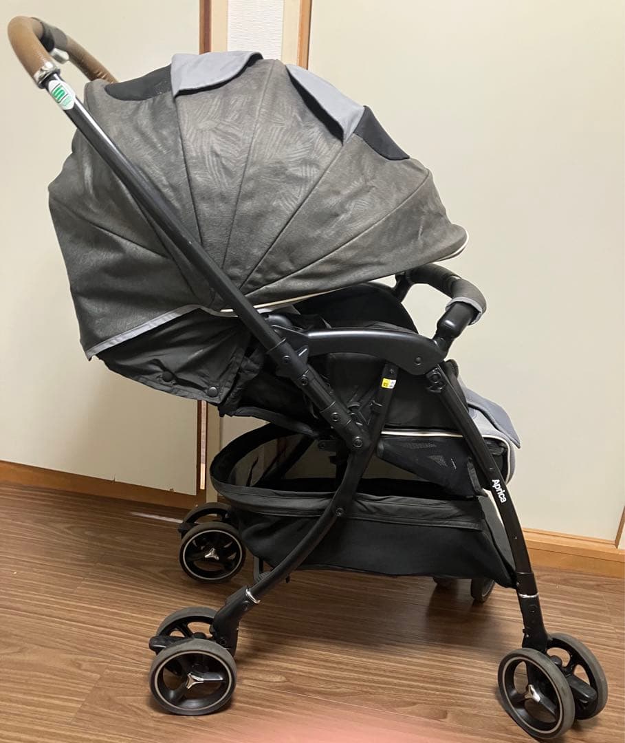 アップリカ ラクーナ クッション AD ベビーザらス限定モデル