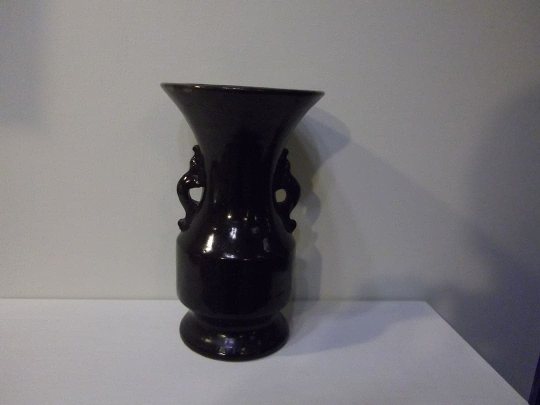 中国古美術　大きい花瓶