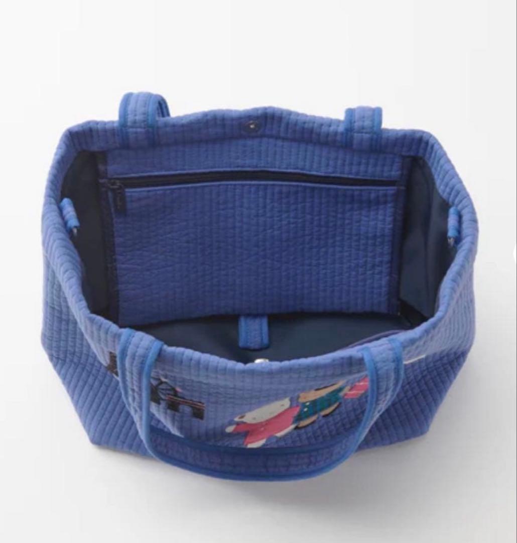 完売品　ファミリア　ピオヌンナルコラボ　ボヤージュ　ブルー