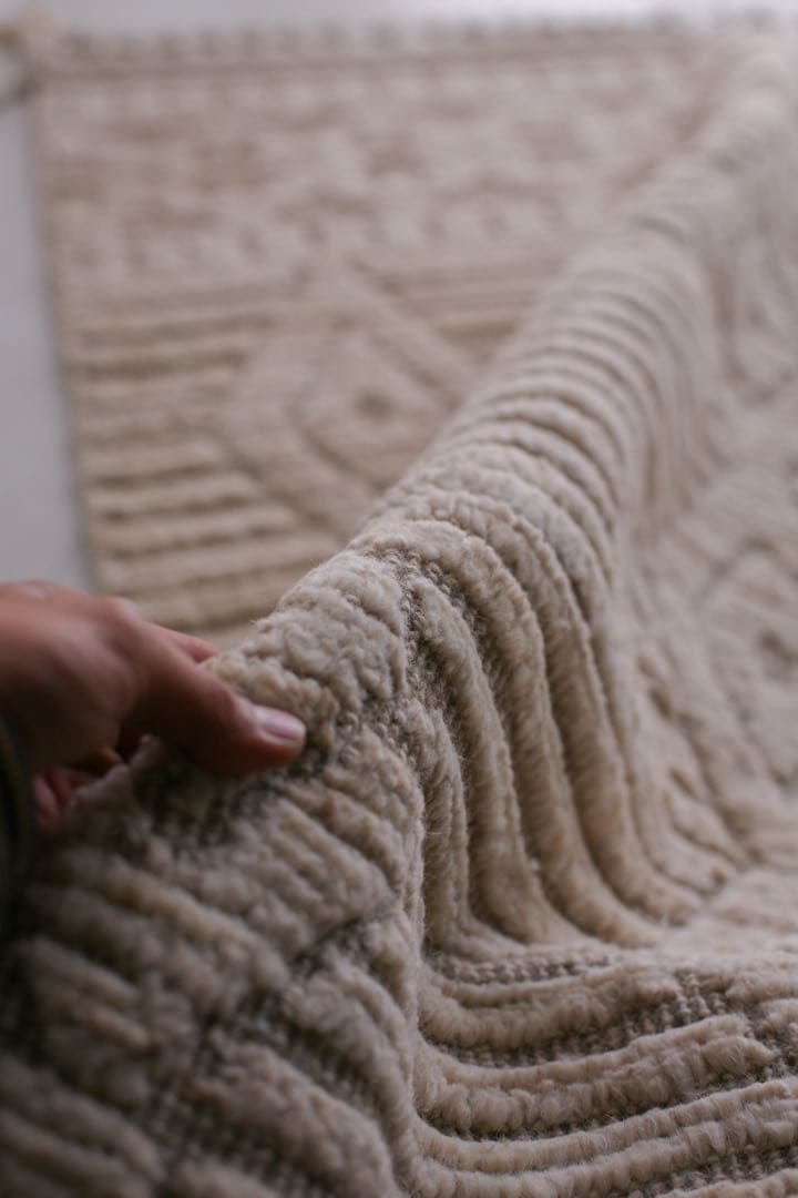 205×148 モロッコ　ベニワレン　新品　ウール　生成り