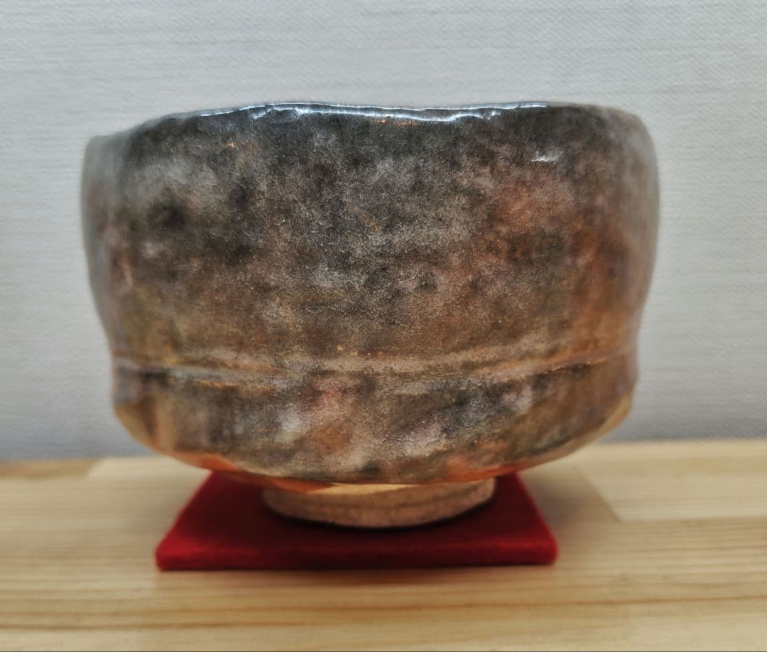 送料込【逢絢亭】茶道具 茶碗 楽焼 赤楽 ２代小川長楽 共箱入り