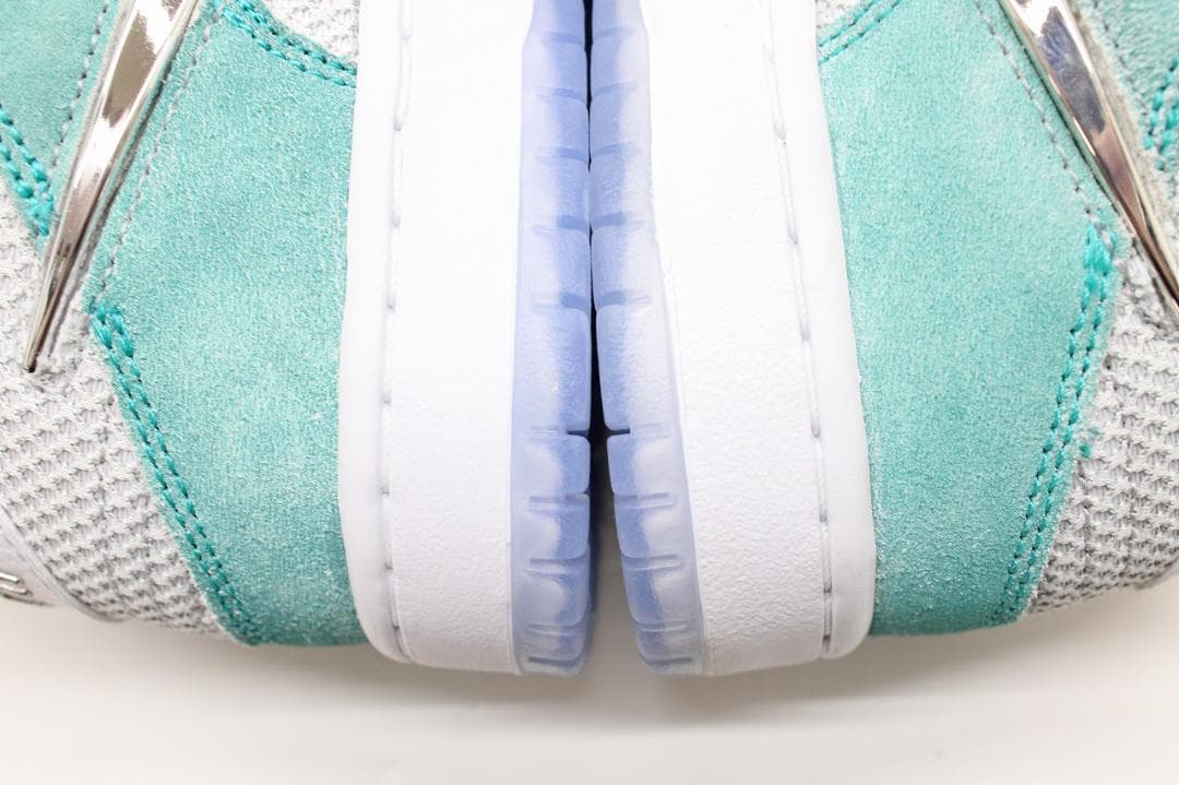 ナイキ SB ダンク ロー プロ QS 77-JY2505-89