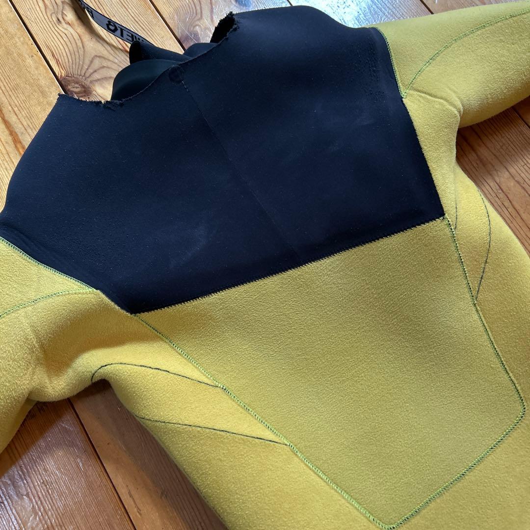 BEWET フルスーツ ブラックメンズ　L