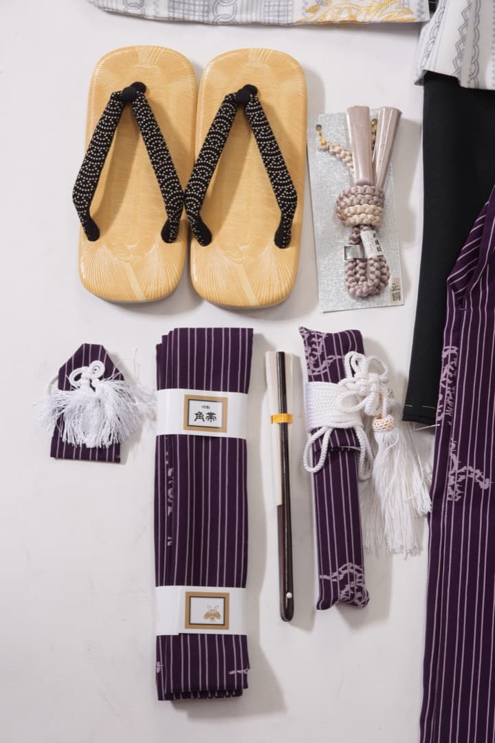 閉店セール　11-【新品】七五三　衣装　5歳　男の子　フルセット　白系　紫