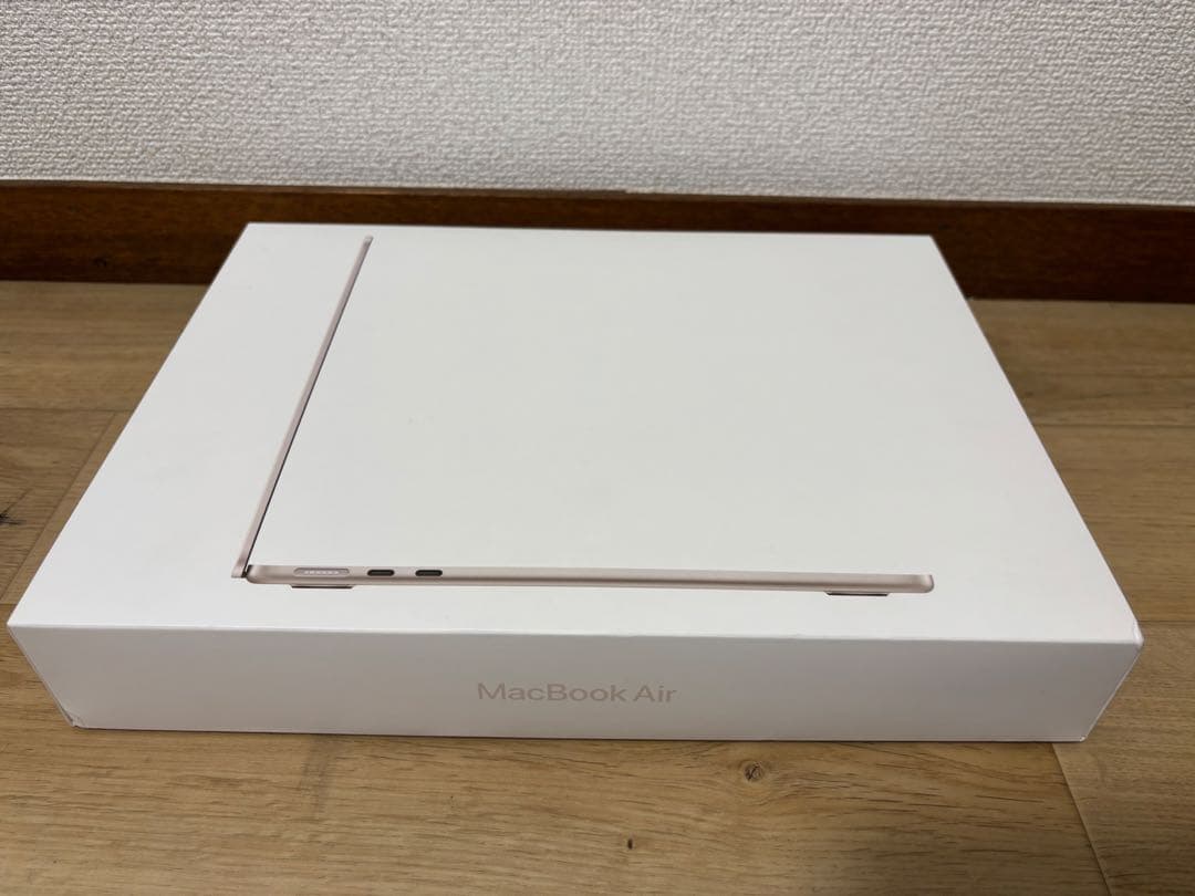 バッテリー新品同様　M2 1TB 16GB MacBook Air 13インチ