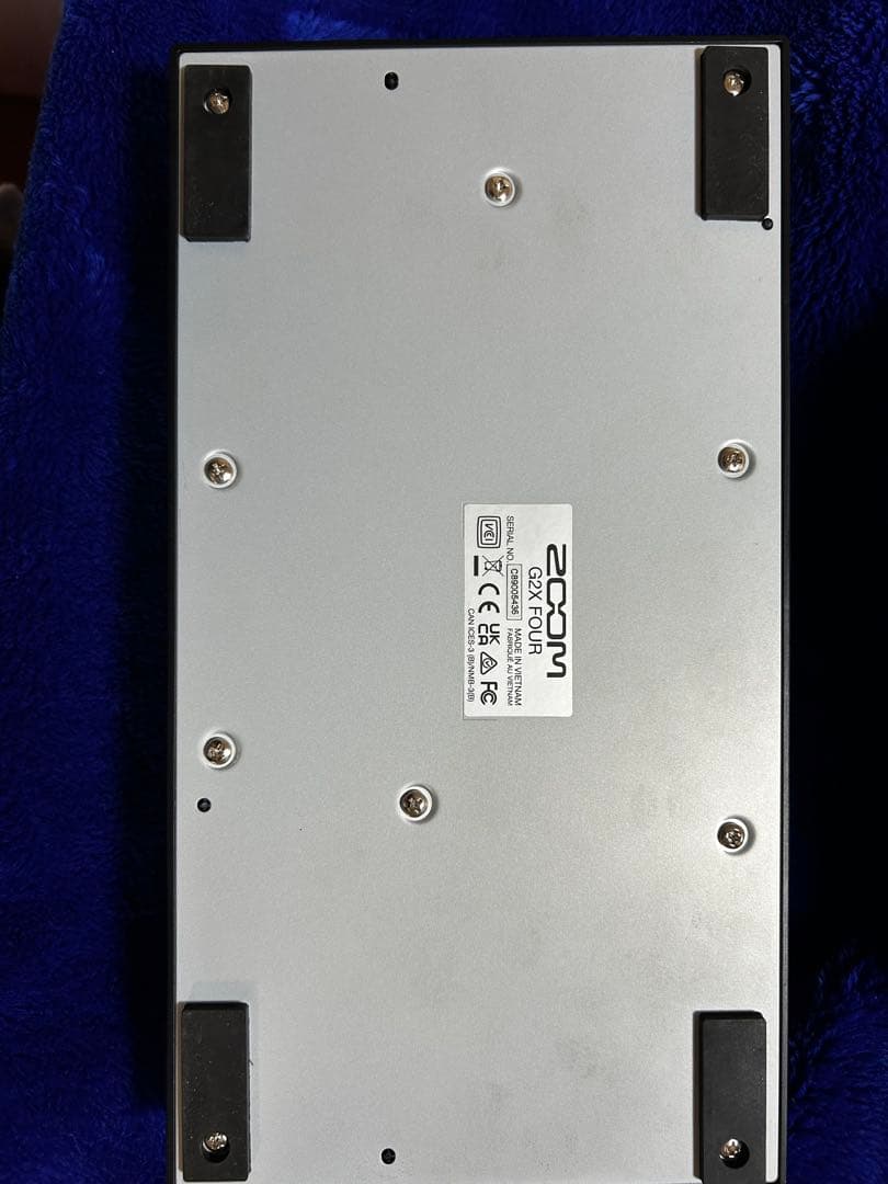 Zoom G2X Four ギターエフェクター 値下げしました