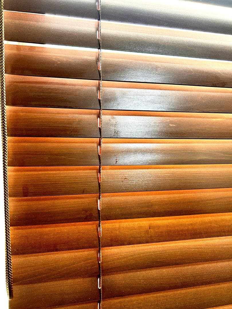 美品　TOSO ベネウッド50 ウッドブラインド　ダークブラウン　ウッドカーテン