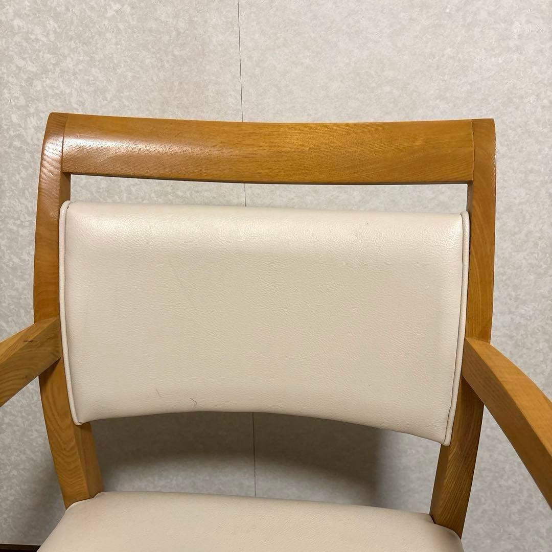 【美品】ニトリ アームチェア タモ材 ダイニングチェア